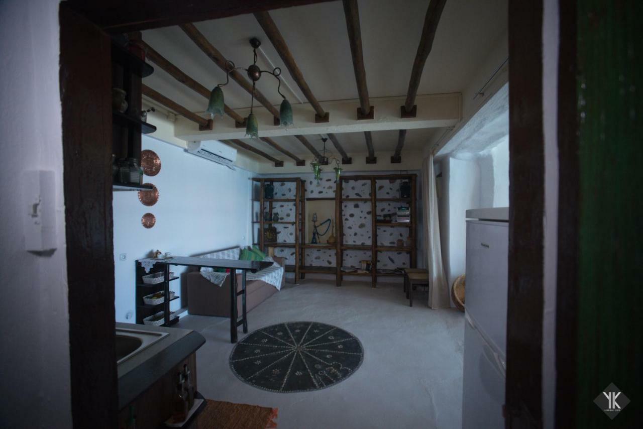 Komissa΄s Beach House Agia Pelagia  Exterior foto